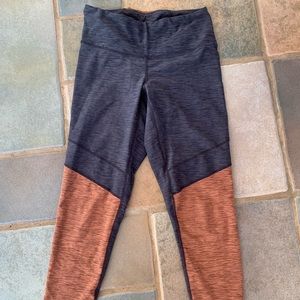 Prana crop color block leggings size XS